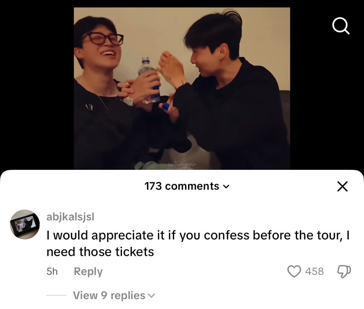 SAINT3J's tweet photo. CRYINGGGGGG https://t.co/9GMzNXGFdk