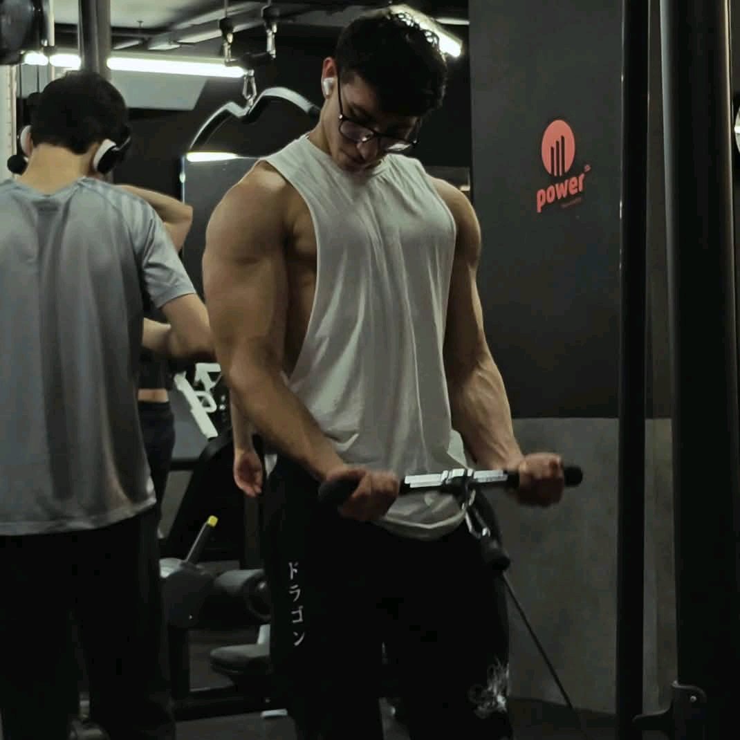ConnorSara2447's tweet photo. Te invito al grupo de previos, único grupo con calistenicos y de gym 🥵😋🔥🔥 exclusivo de nenes mamados 🔥😋♨️♨️  Enseñan culito 🥵🥵cogiendo, modelando rico 😋 
**Ojo para poder entrar al grupo deberán ser verificados ☑️✅😋🥵🙌** 
https://t.co/TCsyCP0Pta https://t.co/UK97NyVRqu