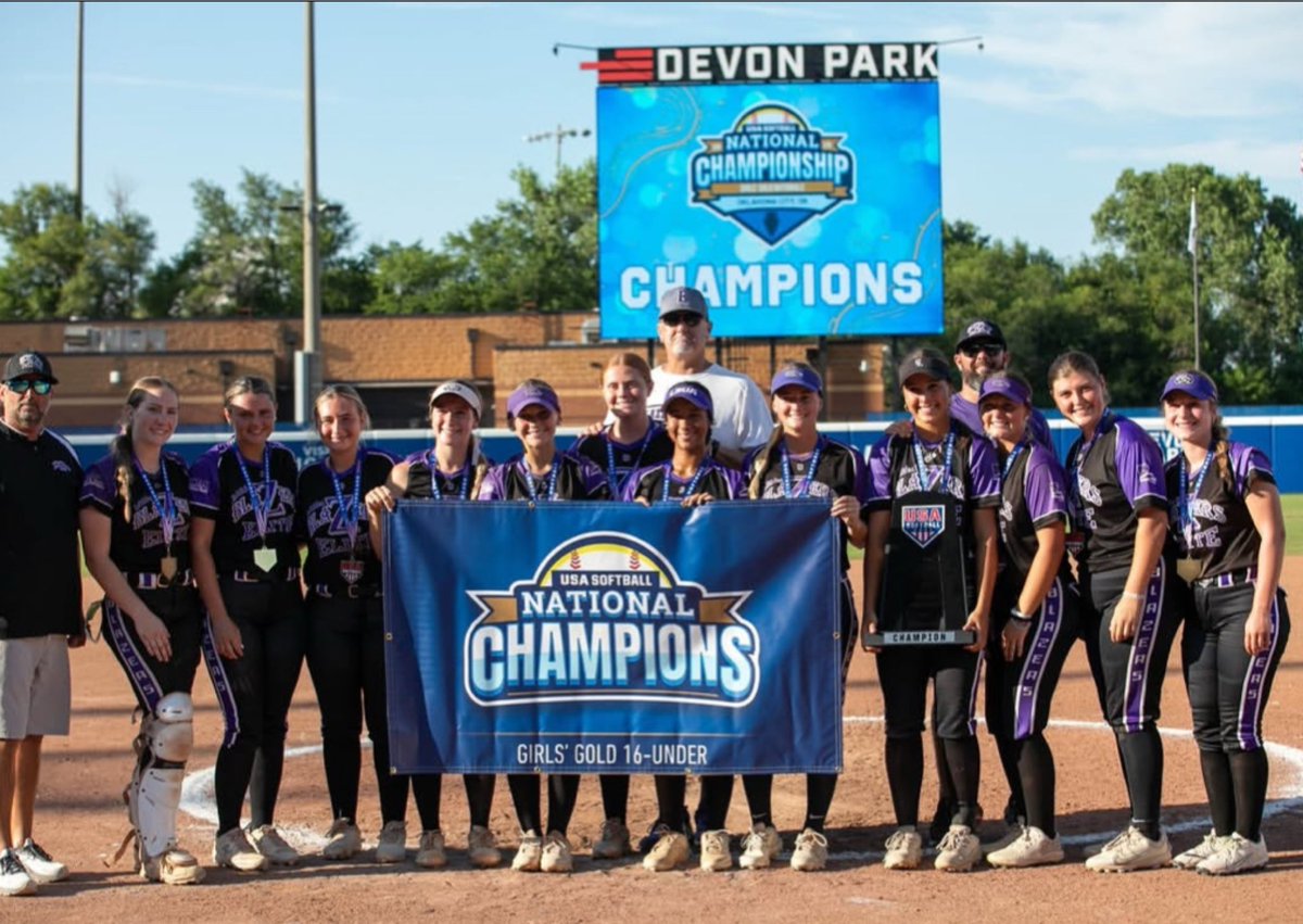 KodiRicks's tweet photo. Blazers are officially the 2025 USA Gold National Champions!! We went undefeated and made history by becoming the first team in Louisiana to ever win this title. I just wanna say thank you to my coaches and all my teammates for their hard work and dedication. #blazerup #champs https://t.co/NrG1AcRd4m