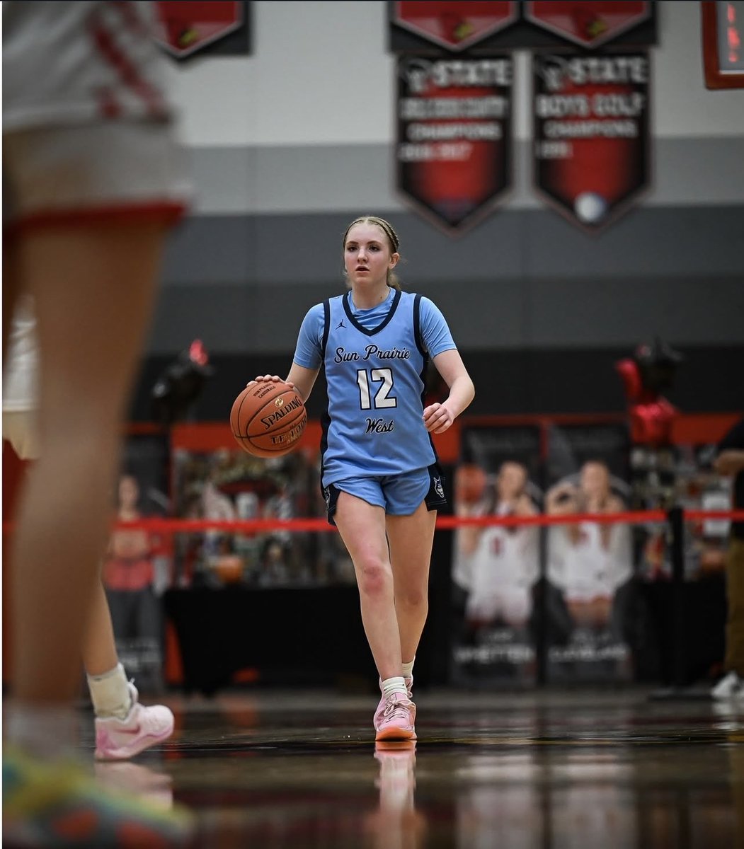 Happy birthday to the freshmen phenom Jordan!!! Hope your day was amazing!