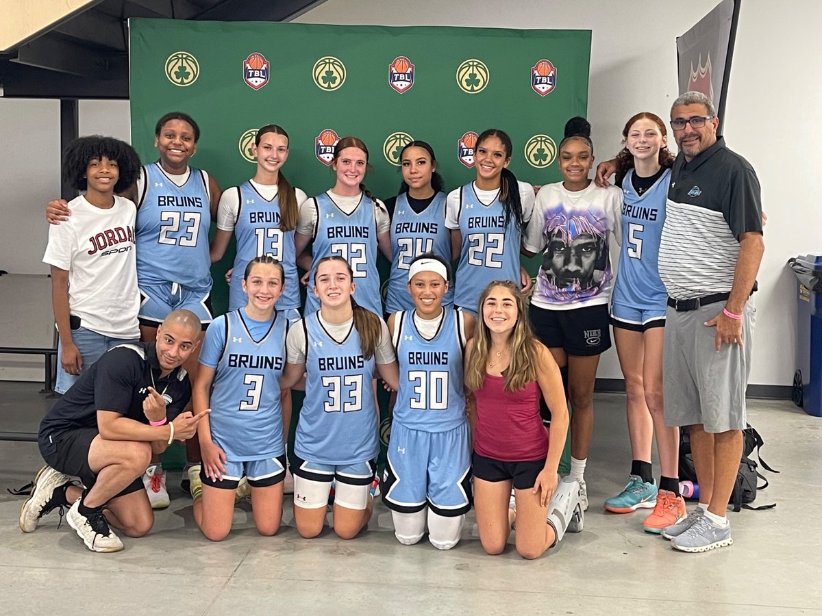 Finished the weekend 7-1 despite missing some key players and playing half our games in an older bracket. Great team that just embodies TEAM. Hoosier Heat champs and 3-1 in UAA Rise!