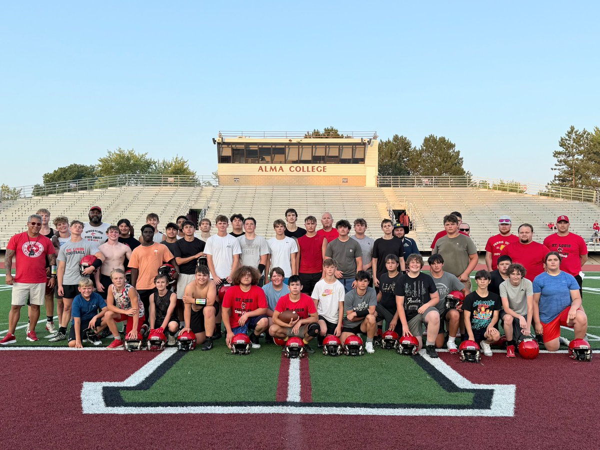 STLSharksFootball tweet media