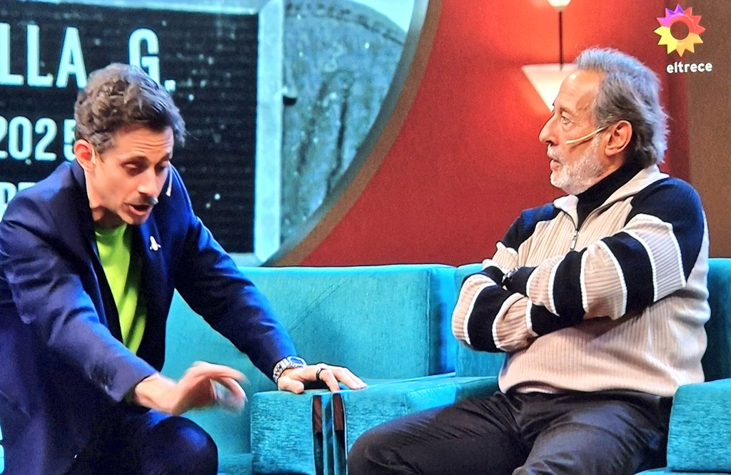 Germán Sasso (@sassogerman) on Twitter photo Impecable <a href="/Soy_Rada/">Agustín Aristarán</a>, el mejor de las nuevas generaciones, acompañando y aportandole frescura a un conductor emblemático de los '90. Las caras en primer plano con Francella, para alquilar balcones 👏👏👏👏👏👏👏 #OtroDiaPerdido Impecable <a href="/Soy_Rada/">Agustín Aristarán</a>, el mejor de las nuevas generaciones, acompañando y aportandole frescura a un conductor emblemático de los '90. Las caras en primer plano con Francella, para alquilar balcones 👏👏👏👏👏👏👏 #OtroDiaPerdido