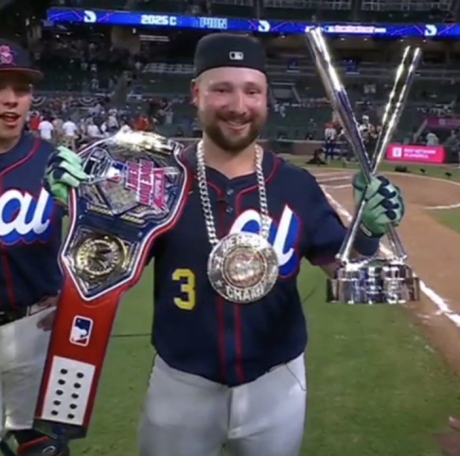 hottakes_app's tweet image. Are we surprised? Cal Raleigh leads the MLB in home runs and wins the Home Run Derby. The first catcher to win it! 

Chalk takes it at +300 ✔︎

#HRDerby