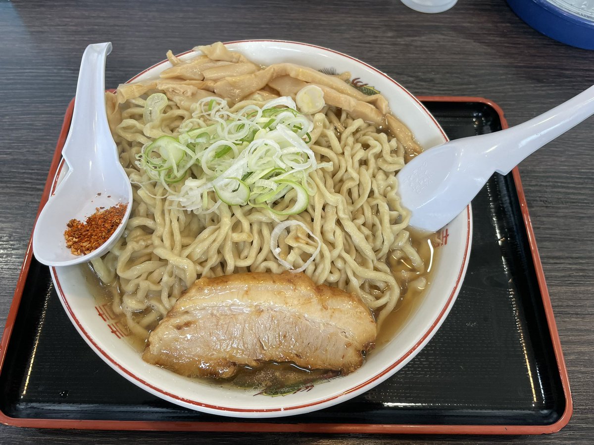 oye_x's tweet photo. なんか薄くなってる…
やたらコイメコール入ると思った https://t.co/LJLmaTNA0n