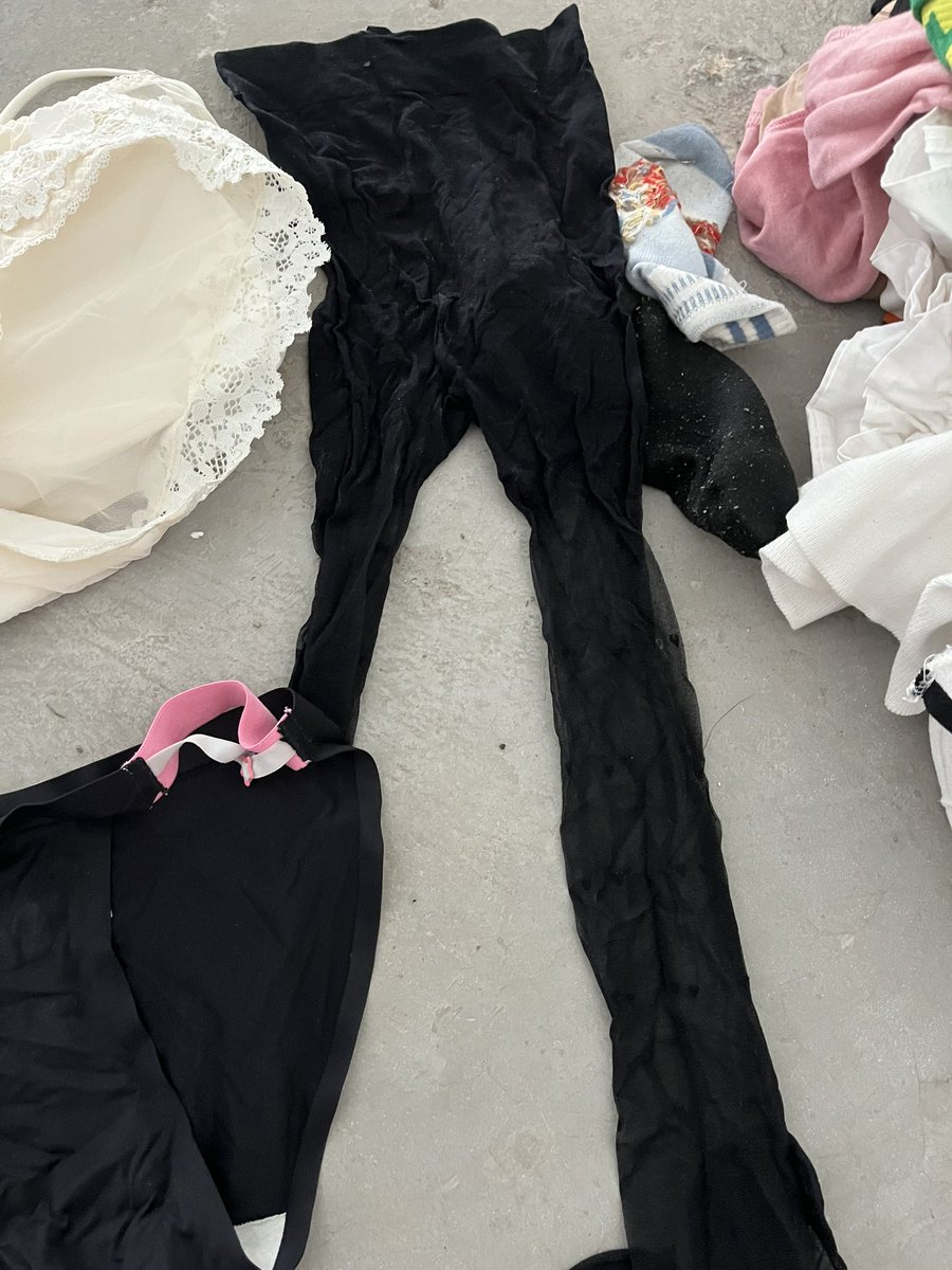 偶尔扫一下 来个小惊喜 又想要的吗##扫楼 #原味内裤 #原味内裤 #高跟鞋 #淄博