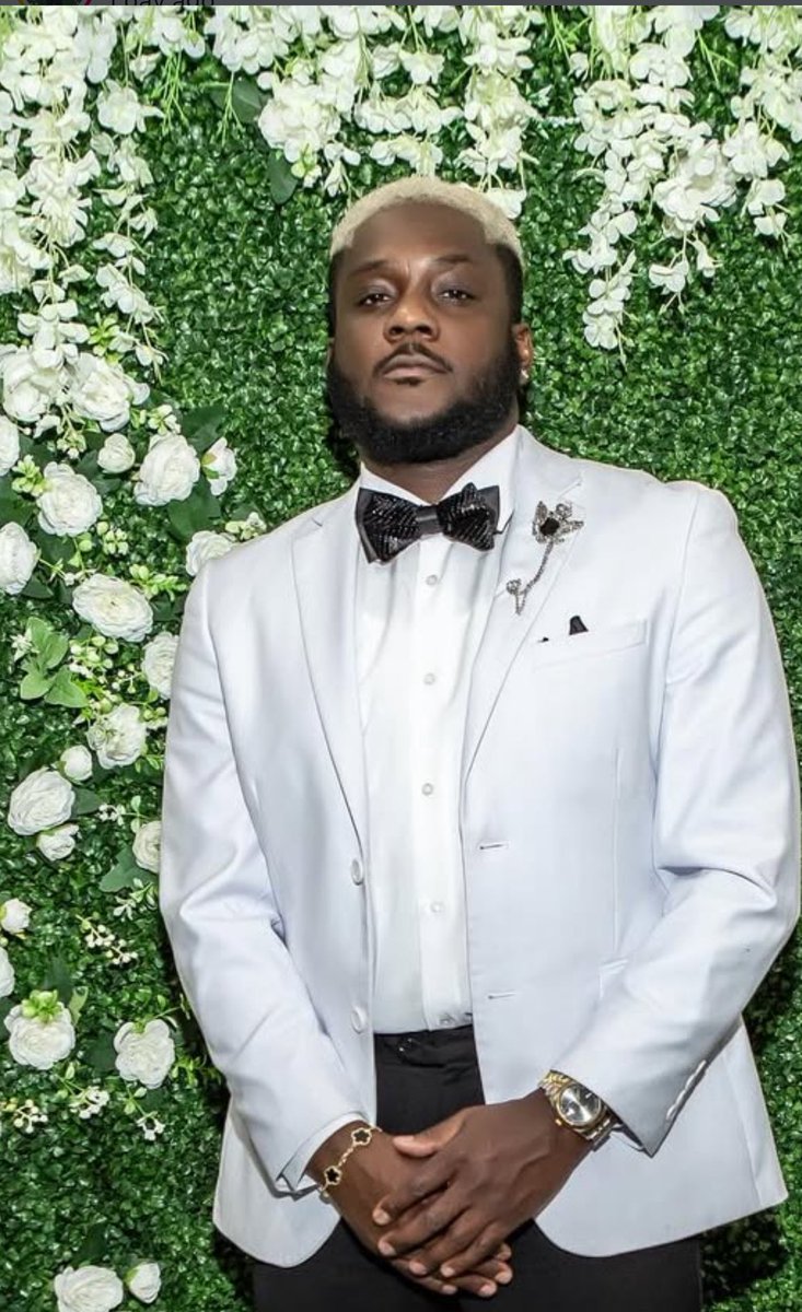 Omar English tweet media