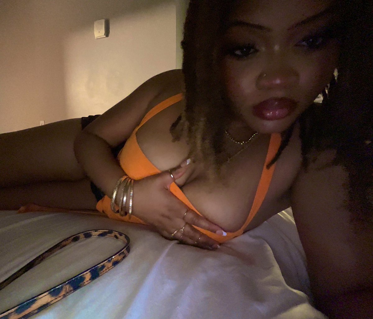 arï ♕ tweet media