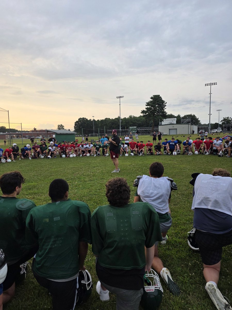 CoachFulger's tweet image. Great to see @NorwichFB having a presence here in Section II at the first night of DogPound line camp! @CoachJohnsonOL @coach_mcquade @CoachHayden56 #ItAllStartsUpFront