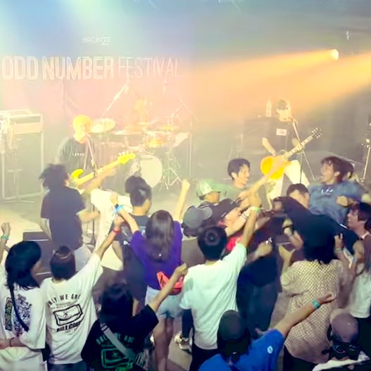 LABRET_OFFICIAL's tweet image. 💭Finished💭
ODD NUMBER FESTIVAL25 SUMMER
遊びに来てくれたみんなどうもありがとう✌️
次はいよいよ20周年ワンマン🔥
LABRET presents
皆殺しのメロディ
20th Anniversary
361° FLOOR ONE MAN LIVE
7.20(sun) KYOTO MUSE
(柵を三角形に設置するフロアライブ)
予約→industreal.jp