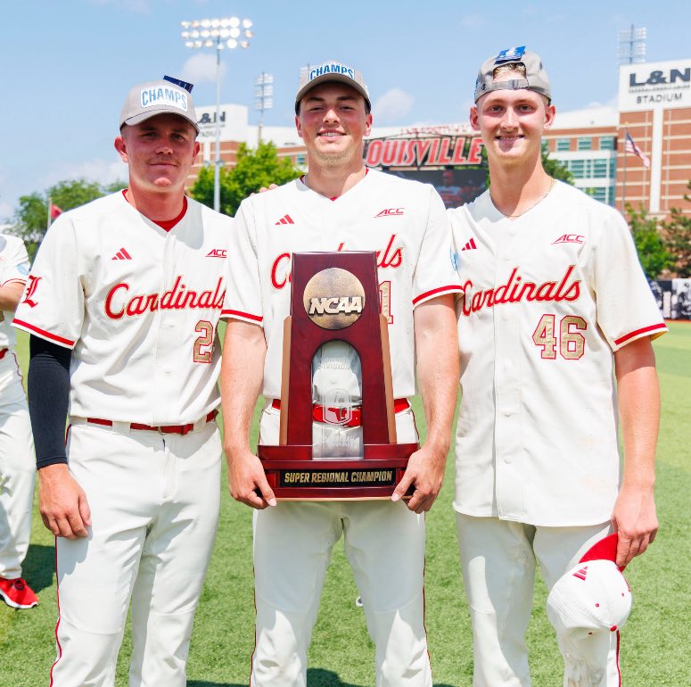 JoshBiven's tweet photo. These 3 Retreat Roomies were drafted in the 2025 MLB Draft after 2 years of living together!! Oh and they also went to @CWSOmaha #omaha #3Bros #Dbacks #Natitude #Yankees #cardinal9 #baseballbros #Brotherhood https://t.co/Zc393ZEgDn