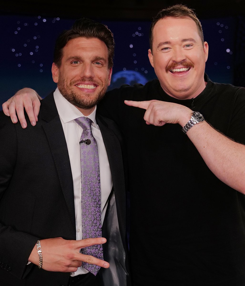 ABCNetwork's tweet image. ESPYS host @shanemgillis is on #Kimmel tonight with guest host @chrisdcomedy.