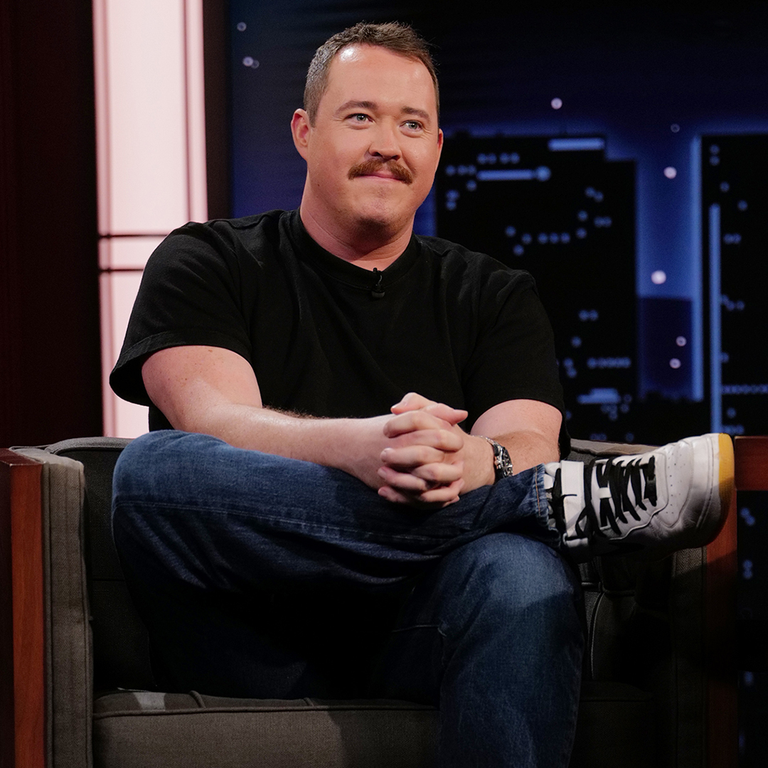 ABCNetwork's tweet image. ESPYS host @shanemgillis is on #Kimmel tonight with guest host @chrisdcomedy.