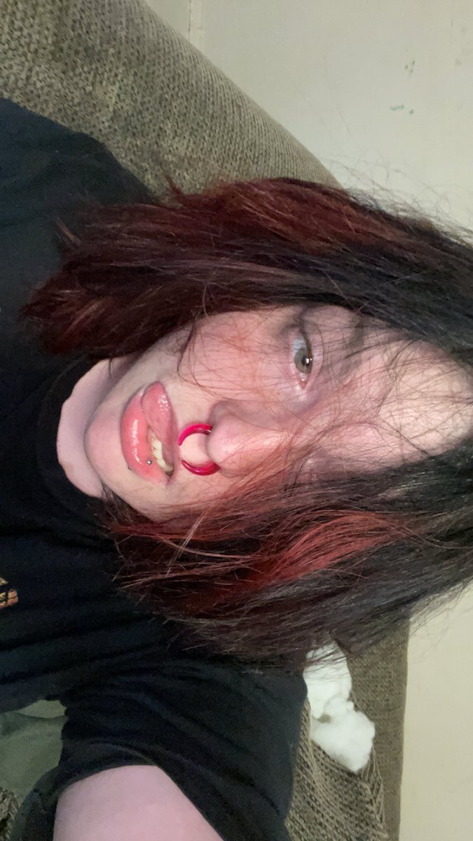 jackoffjillian's tweet photo. sorry for the hiatus been so busy :( some art + inspo+ my new hair !!  
#transporn #nsfwtwt #t4t #nsfwart #oral https://t.co/aOKo0pgthC