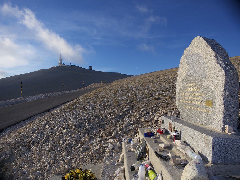 bruinengineer's tweet image. In the 1967 Tour de France Tom Simpson, one of the most successful cyclists of all time, collapsed and died 1 km from the top of Mount Ventoux.
We do it today in 94 degree heat at the end of another 100 mile stage of this year’s Tour de France route for @CureLeukaemia.
Keep…