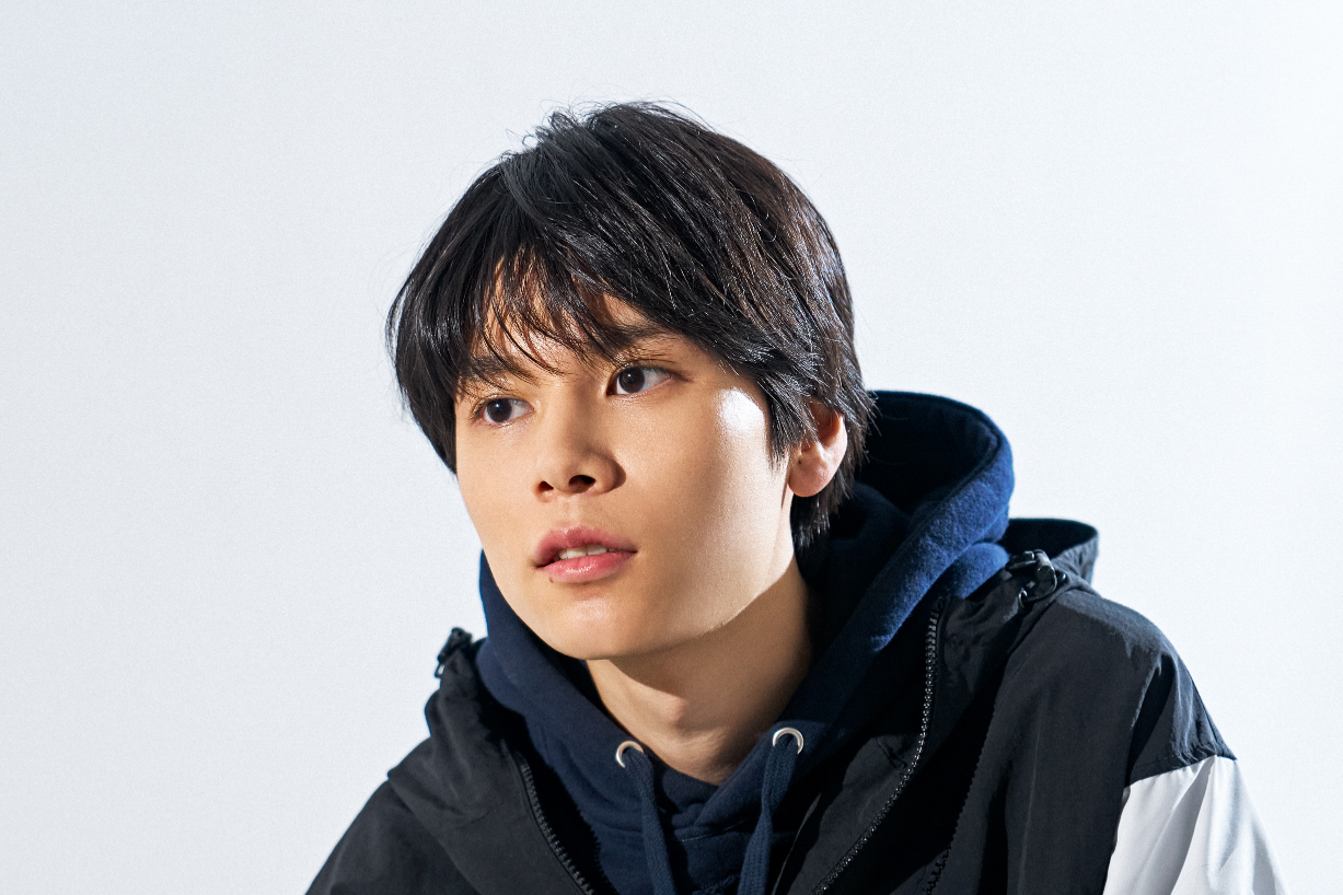 ✨非売品✨コンプ3種セット✨☺️新品☺️萩原利久2025年カレンダー 特典生写真 萩原利久 2nd写真集＆2025年カレンダー【公式
