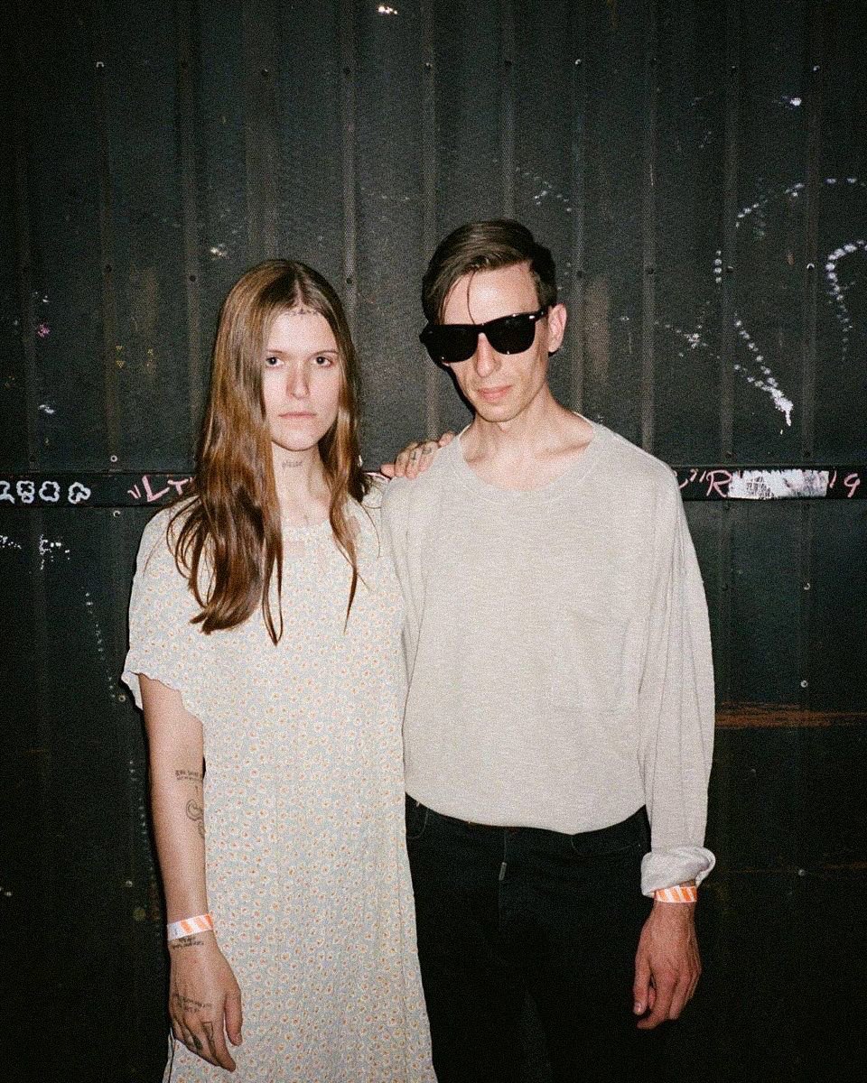 ethelcaindata's tweet image. 🚨Ethel Cain is featured on Wicca Phase Springs Eternal’s new album “Mossy Oak Shadow” out September 19th.
She appears on Track 6, “Meet Me Anywhere.”