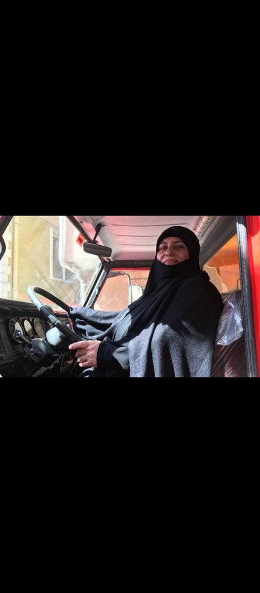 Bu tweetin altına 15 temmuz tiyatrosunda figüranlık yapanları ekleyin ben başlıyorum namı diğer Şerife Bacı kamyonetle darbeye karşı mücadele etti yalanı ortaya çıktı hayatında kamyonet sürmemişti ehliyetide yoktu utanmadan haram gazi maaşı aldı.
#15Temmuz2016 #15TemmuzDestanı