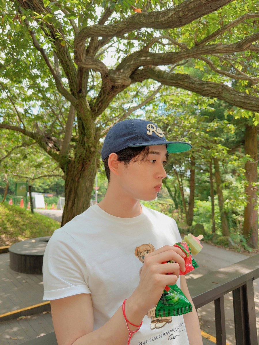 TispkyP's tweet photo. @PKrittanun @EstRvp 
@RalphLauren 

Ralphlaurenfragrances
#RalphLaurenFragrances  #CampPolo 
#poloblue https://t.co/B8d0TFavgS