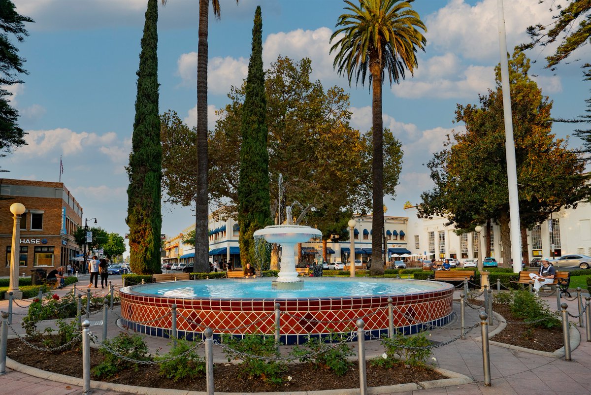 militantangleno's tweet photo. Happy 7/14 to everyone in #OC today!
#OrangeCA #714Day https://t.co/JMgdmxwofm