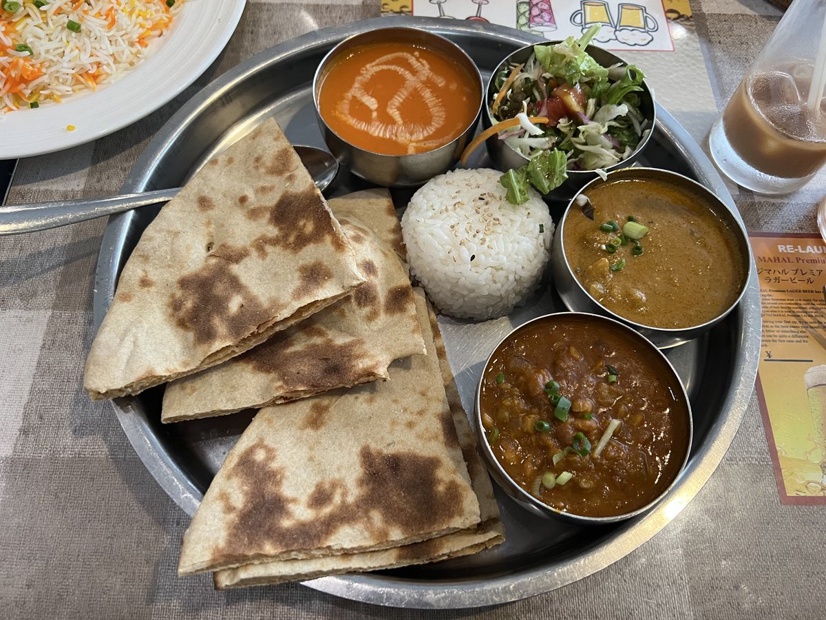 溝の口のシャグンさん。南と北が程よく混じり合った感じでクセがないので、誰でも安心して連れて行ける名店です。ビリヤニもおいしいです🤤ここもランチは混むんですね。