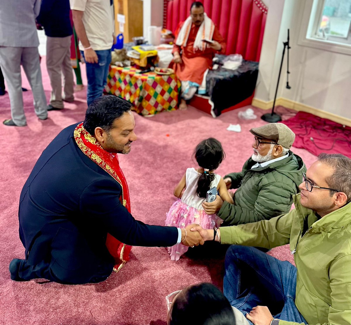 shuvmajumdar's tweet image. Visited the Hindu Society of Calgary Mandir with MP @RichardBragdon – a cornerstone of service and generosity.
The Mandir’s commitment to uplifting others through charity, tradition, and community spirit reflects the values of faith, family, and freedom that make our country…