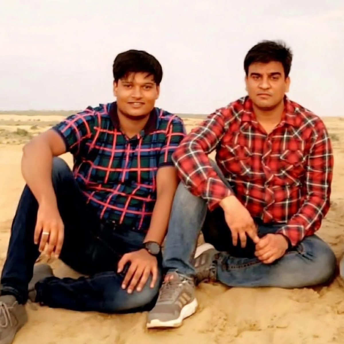 जन्मदिन की हार्दिक शुभकामनाएँ छोटे भाई ..!
<a href="/arshadsolanki/">arshad solanki</a>