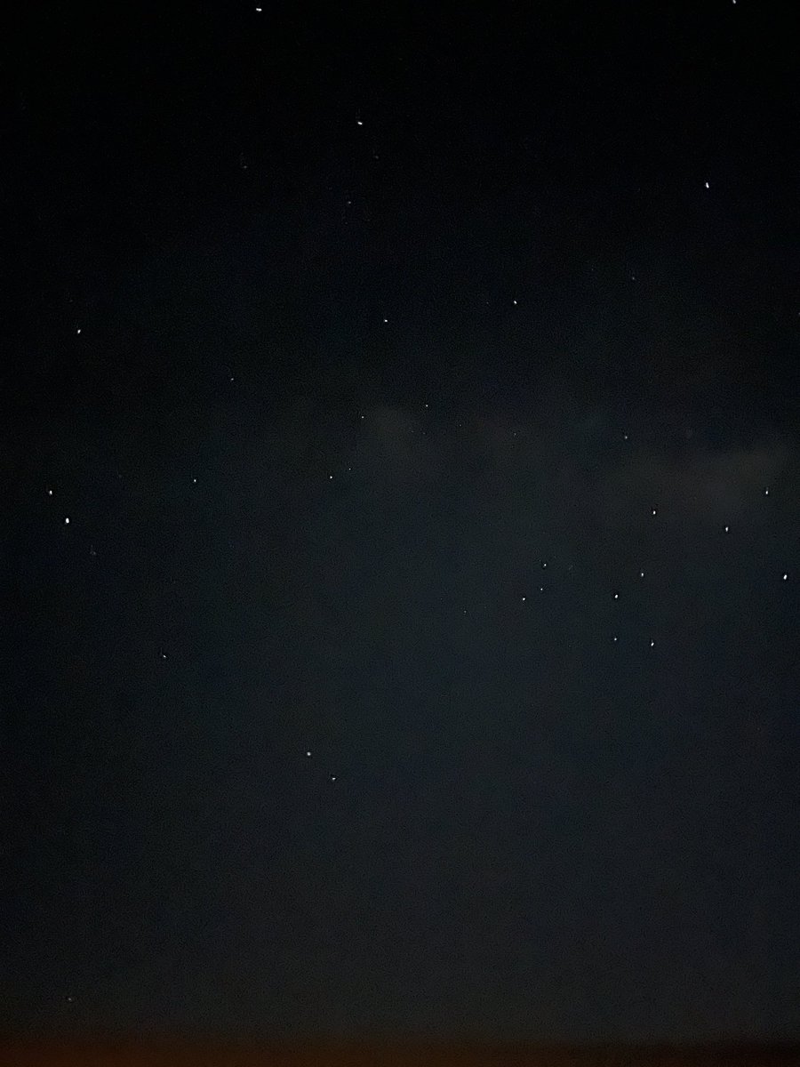 bluee_kibbe's tweet image. Shots of the sky tonight