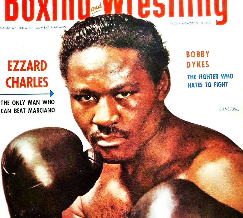 HVYWeightHeroes's tweet image. All-time great Ezzard Charles, aka "The Cincinnati Cobra," on the cover of Boxing & Wrestling magazine in 1954. Wins over Archie Moore, Joey Maxim, Joe Baksi, Jersey Joe Walcott, Lee Oma & Joe Louis, plus two wars with Rocky Marciano. #Heavyweight #History #Boxing #Legend