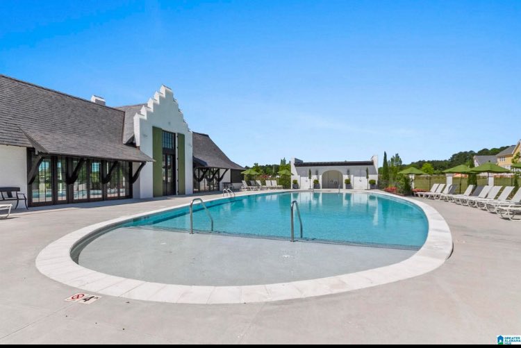 AndrewJBoneRE's tweet image. Tuscaloosa, Alabama: Properties selling & leasing all across T’town! Now is your time to lease this fantastic home in Highgrove. Fans are gearing up for the season! Enjoy year round in your favorite college town! Doesn’t get any better! Showing daily! Roll Tide! 256-504-2963