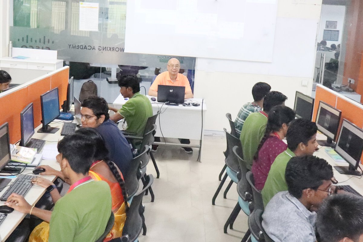 citchennai's tweet image. Highlights from the International Seminar on EDA Tools at #CITChennai

Dr. Lee from Taiwan University led a 5-day VLSI Tool Training &amp;amp; a faculty workshop on Open Source 3D Modelling.

A week of global insights, hands-on learning &amp;amp; innovation! 🌐💡

#VLSI #EDATools #3DModelling