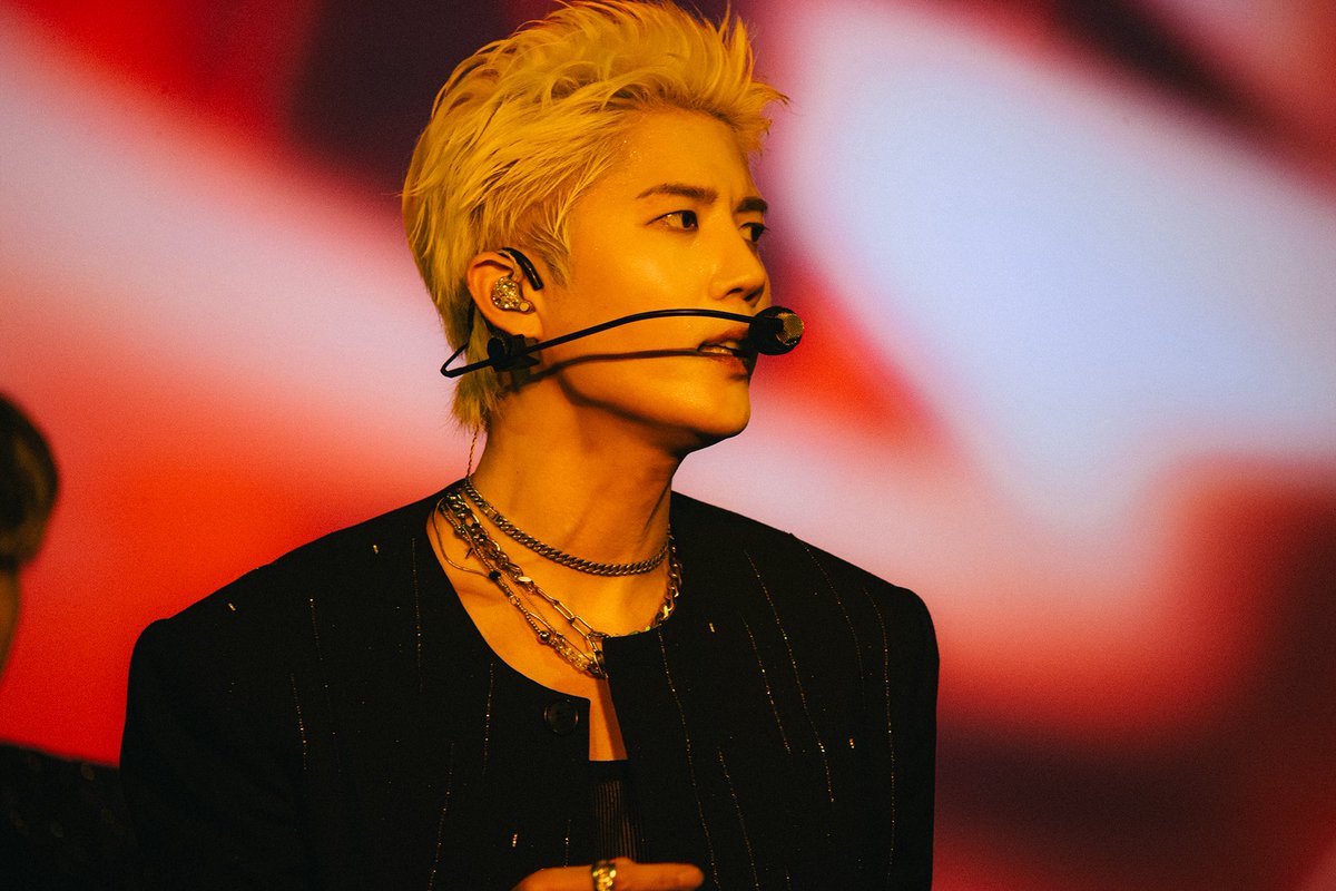 [IN SEOUL]

💌 규종
“무대 위에서 다시 부른 그 노래가 여러분 마음에 닿았기를 바랍니다. 그 노래처럼, 그 순간처럼, 언제나 곁에서 함께할게요. 진심으로 감사합니다. 그리고 사랑합니다.”

#FIVE_O_ONE #FIVEOONE #파이브오원 #CONCERT
#KIMHYUNJOONG #HEOYOUNGSAENG #KIMKYUJONG