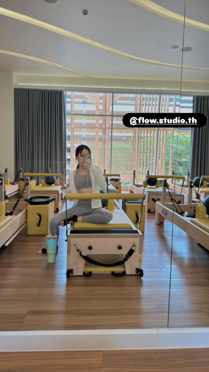 mewnich_fc's tweet image. #flowstudio

instagram.com/stories/mewnic…
Cr. IGs : mewnich.nannaphas

#mewnich
#MuveMuve
#มู๊ปมู๊ป