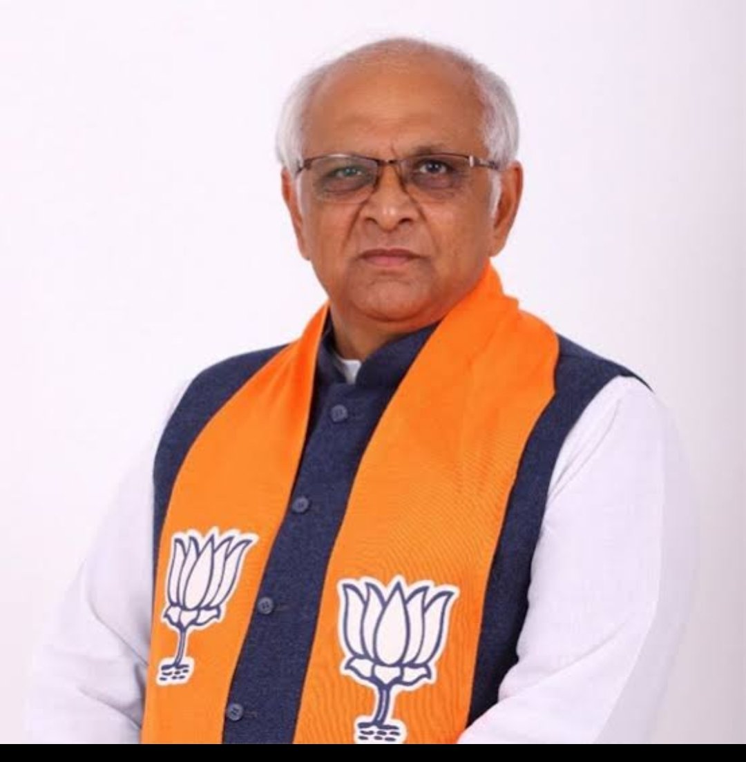 Kanta Kardam ( मोदी का परिवार) (@kanta_kardam) on Twitter photo वरिष्ठ भाजपा नेता, गुजरात के लोकप्रिय मुख्यमंत्री <a href="/Bhupendrapbjp/">Bhupendra Patel</a> जी को जन्मदिन की हार्दिक बधाई व शुभकामनाएं!
ईश्वर से उनके अच्छे स्वास्थ्य एवं दीर्घायु जीवन की प्रार्थना है। वरिष्ठ भाजपा नेता, गुजरात के लोकप्रिय मुख्यमंत्री <a href="/Bhupendrapbjp/">Bhupendra Patel</a> जी को जन्मदिन की हार्दिक बधाई व शुभकामनाएं!
ईश्वर से उनके अच्छे स्वास्थ्य एवं दीर्घायु जीवन की प्रार्थना है।