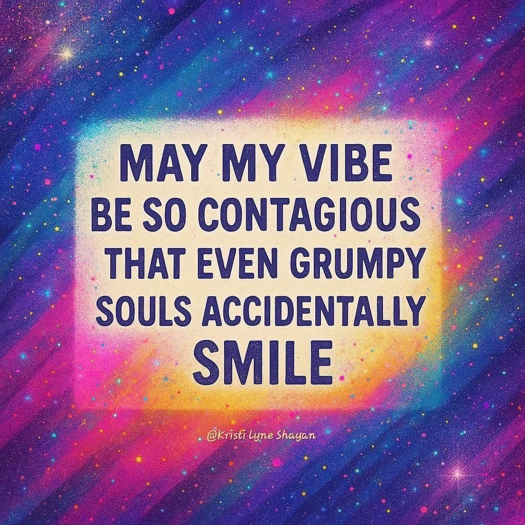 Shiryng's tweet image. Goal for today &amp;amp; every other day😇

Remain positive , no matter what life throws at you 💫

#TuesdayMotivaton 
#BeliefComesFirst 
#PositivityAlways 

You win some . You lose some .