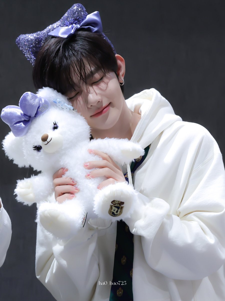 250202

#장하오 #ZHANGHAO
#제로베이스원 #ZEROBASEONE #ZB1
