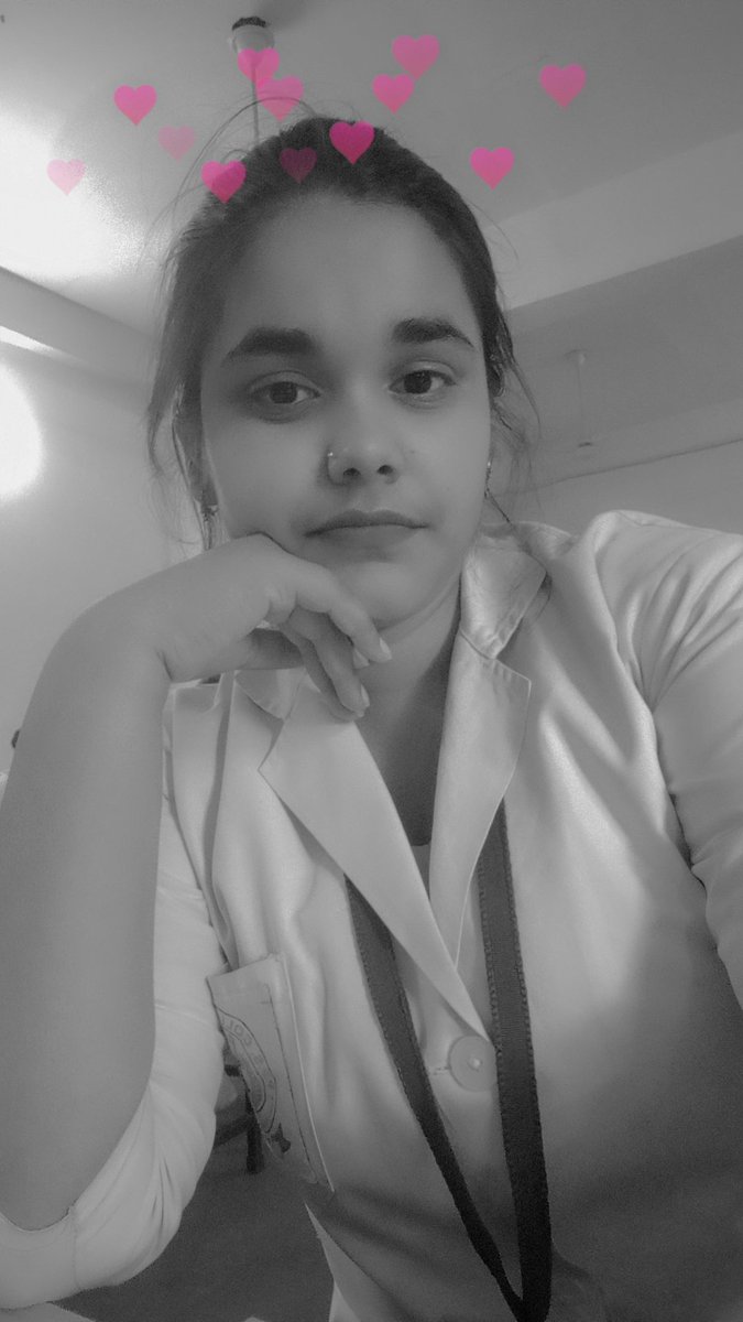 BhawnaMaur69775's tweet image. अपने आपको कमजोर समझना सबसे बड़ी कमजोरी है ।
#GoodMorningEveryone 🌄🥰❣️