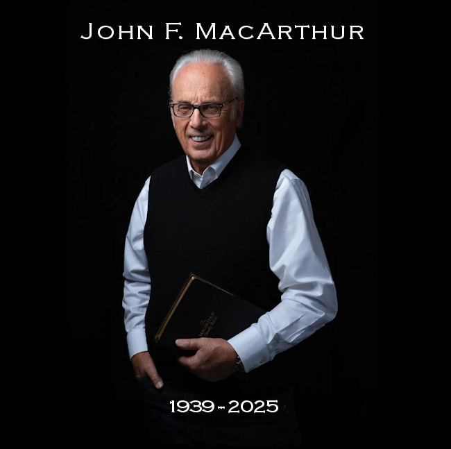 Phil_Johnson_'s tweet image. John MacArthur's influence in my life was inestimable. He was a precious mentor & friend for nearly 45 years. In the pulpit he was fierce, forceful, and full of earnest courage. In person, he was kind and gentle.
This is a painful loss for the church; glorious triumph for John.
