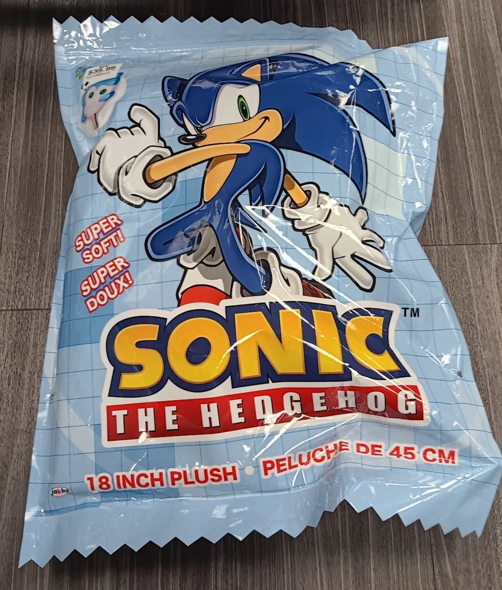 PlushieADay's tweet image. Sonic ice cream bar plush!
- Released in 2024 by Sega and Jakks Pacific
- Was available exclusively at GameStop stores and the plushie itself is scented!!!
- A sweet treat and an even sweeter plush (hope it doesn’t melt 😅)