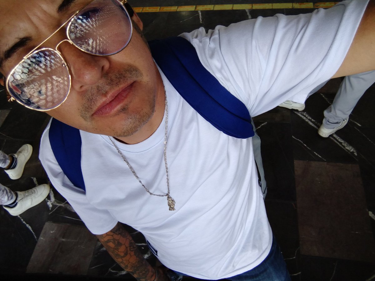 ikiss (@apoloneo1234) on Twitter photo 