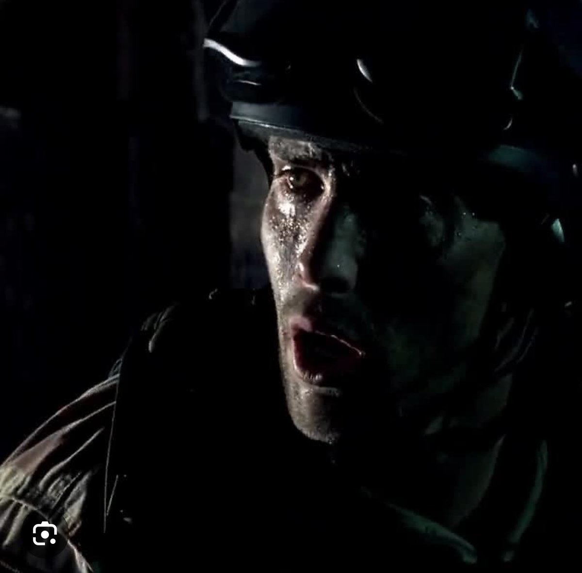 Watching Blackhawk Down for the 143rd time. Gordy’s gone man… I’ll be outside.