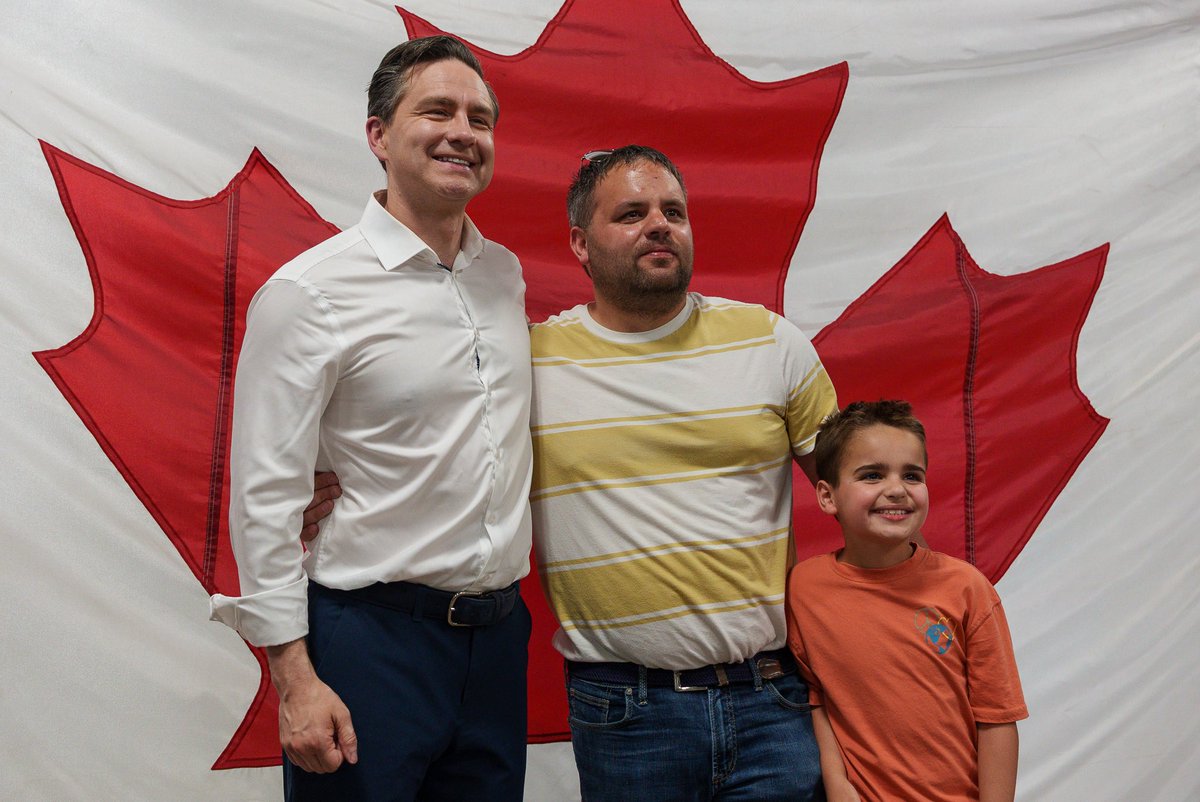 PierrePoilievre's tweet photo. Full house in Stettler! Thank you to everyone who came out to our town hall to share your stories, ask tough questions, and talk about real solutions to make Canada work for all those who do the hard work.

Let’s take the common sense ideas from Albertans like this straight to Parliament.