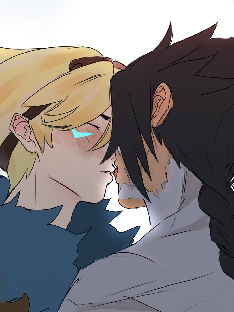 #EzkaynShipWeek 
day 3 
their first kiss