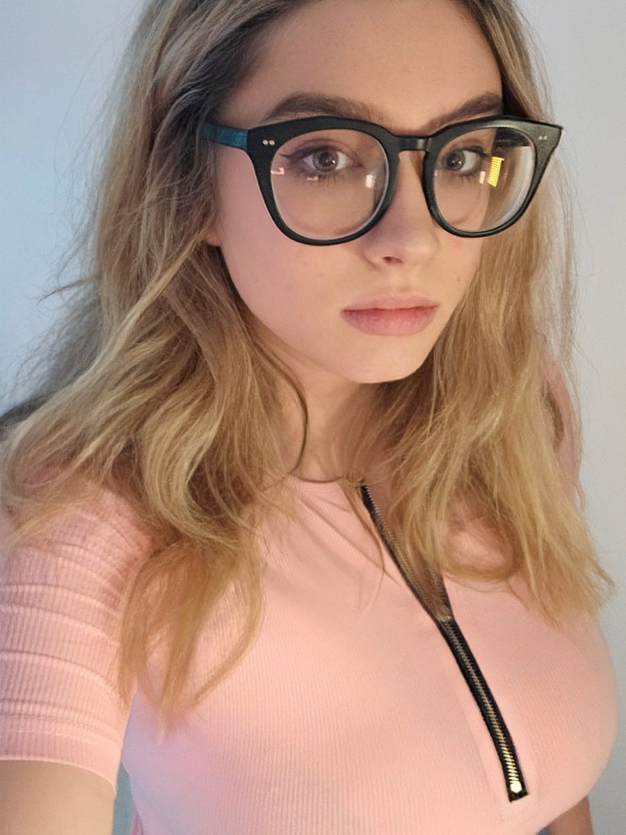 I was 30  seconds  short of achieving a personal best of 4 hours today streaming! But then I get notified by YouTube that my stream has been demonetized. This is unfair. Please help me by donating to my CashApp $CringePanda and my ko-fi linked in the reply. below