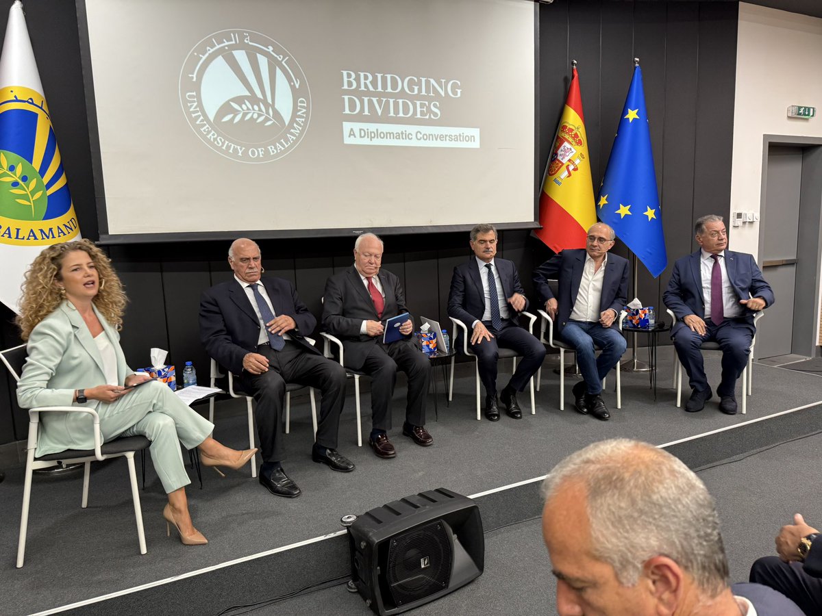 nsaad777's tweet image. The engaging discussion moderated by Ms. Rima Maktabi, focused on the transformative power of education in changing mind-sets , the current geopolitical scene in the region & enforcing multilateralism
@UNAOC
@MiguelMoratinos
#multilateralism