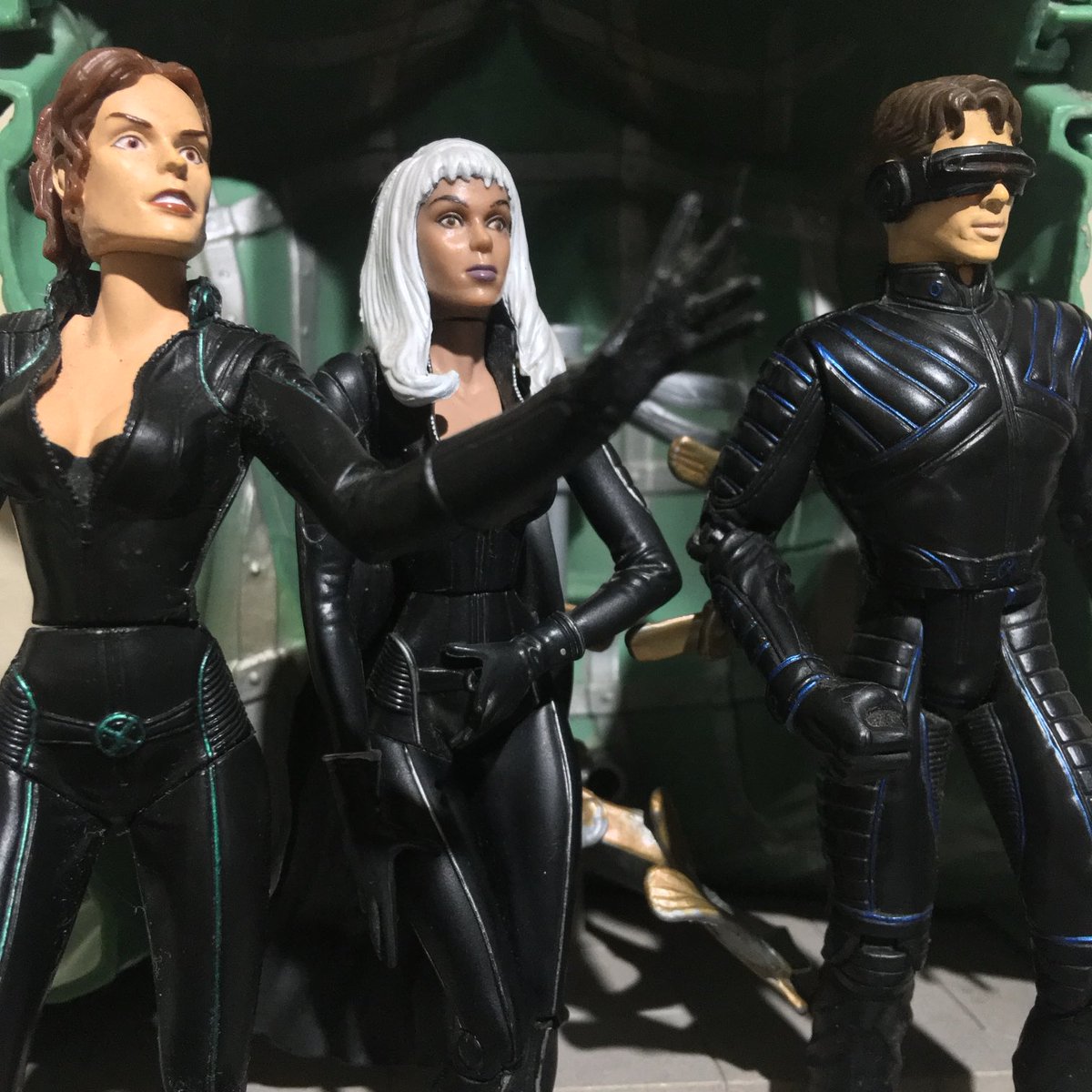 “Trust a few, fear the rest”.