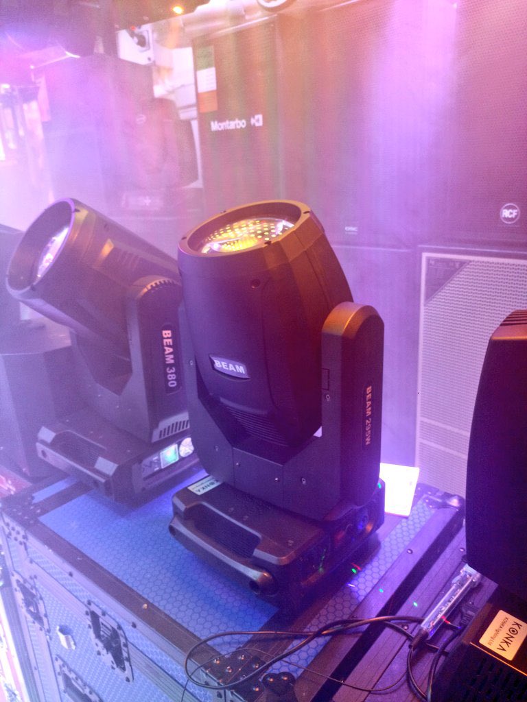 ItsJeffreyJeff's tweet image. BUSINESS TWITTER ON MY TL, POST YOUR HUSTLE WE RT

Plugging @Str8VybzEnt ,your one stop shop for all your event management solutions .. For bookings/ inquiries Dm/call/send a WhatsApp message on wa.me/message/MCSBMT…