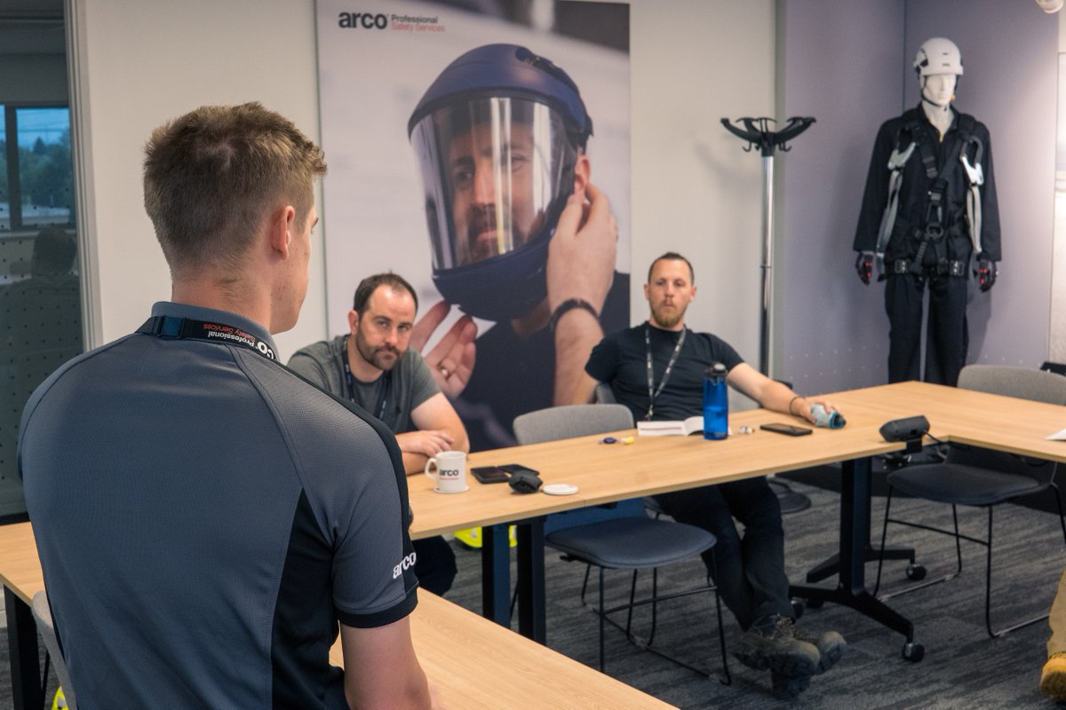 10% OFF your first booking at our new Hull Training Centre 🤩

Ideal for group learning or upskilling your whole team.  

👉 Book course with 10% DISCOUNT – contact training@arcoservices.co.uk and quote ‘Welcome10’

#ExpertsInSafety #SafetyTraining #training