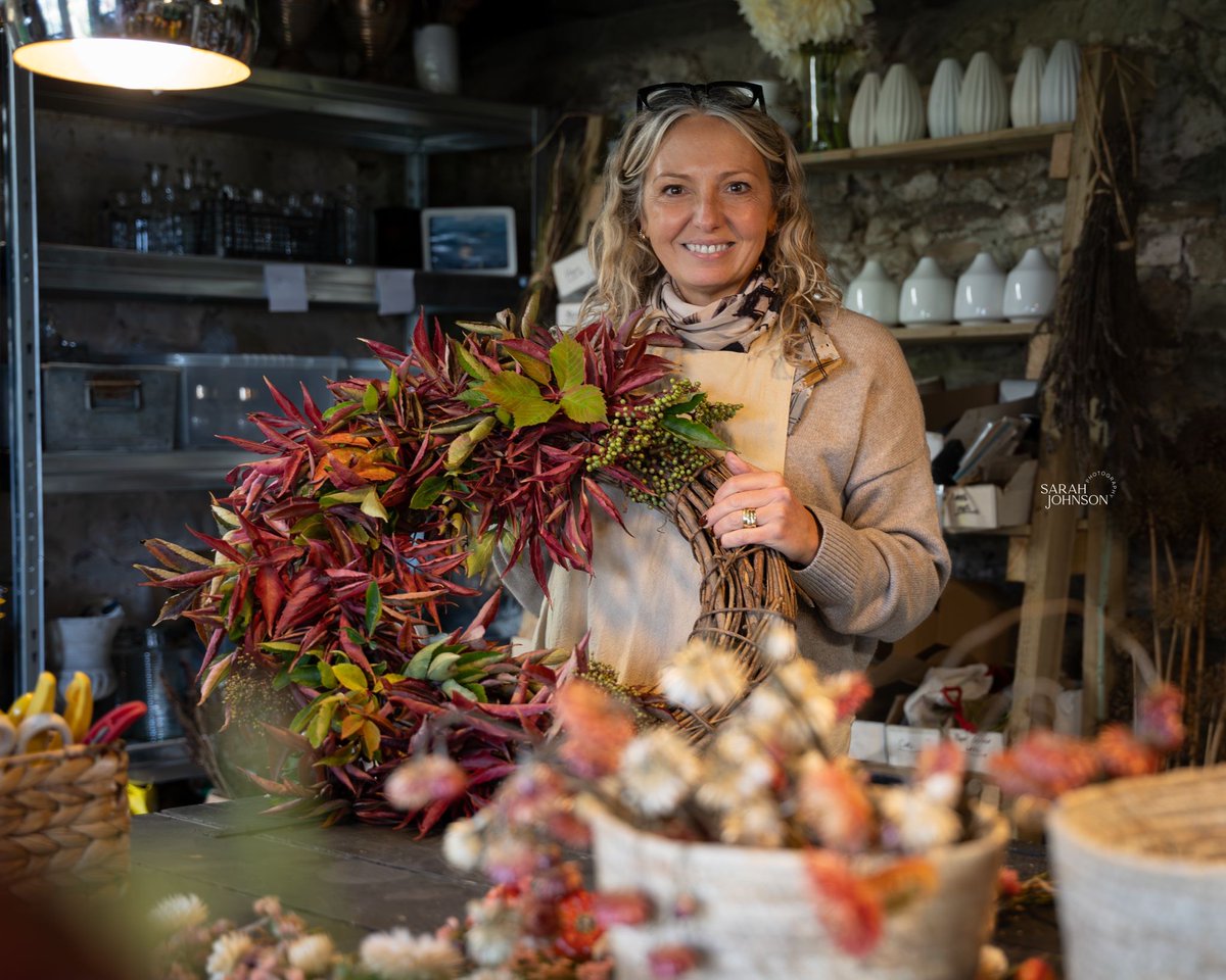 A Living Wreath Workshop with Periwinkle Barn 💐🤍

⏰ 10am-12pm
📆 Saturday 26th July
📍 Raby Castle, Park &amp; Gardens
🎟 £60pp

➡  bit.ly/3GshJOP