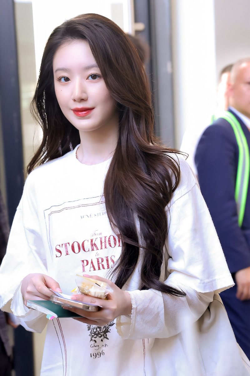 Ccheng_H8's tweet image. 250715
🤎
#슈화 #SHUHUA #舒華
 #아이들 #idle